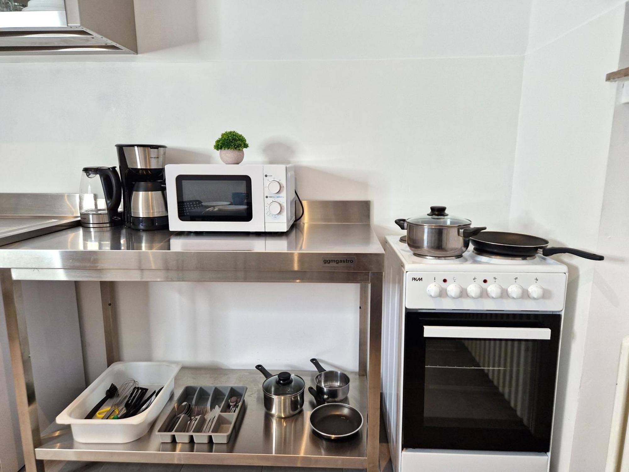 Meribu H1 Wohnung Fuer Monteure Und Arbeiter Gelsenkirchen Exterior photo