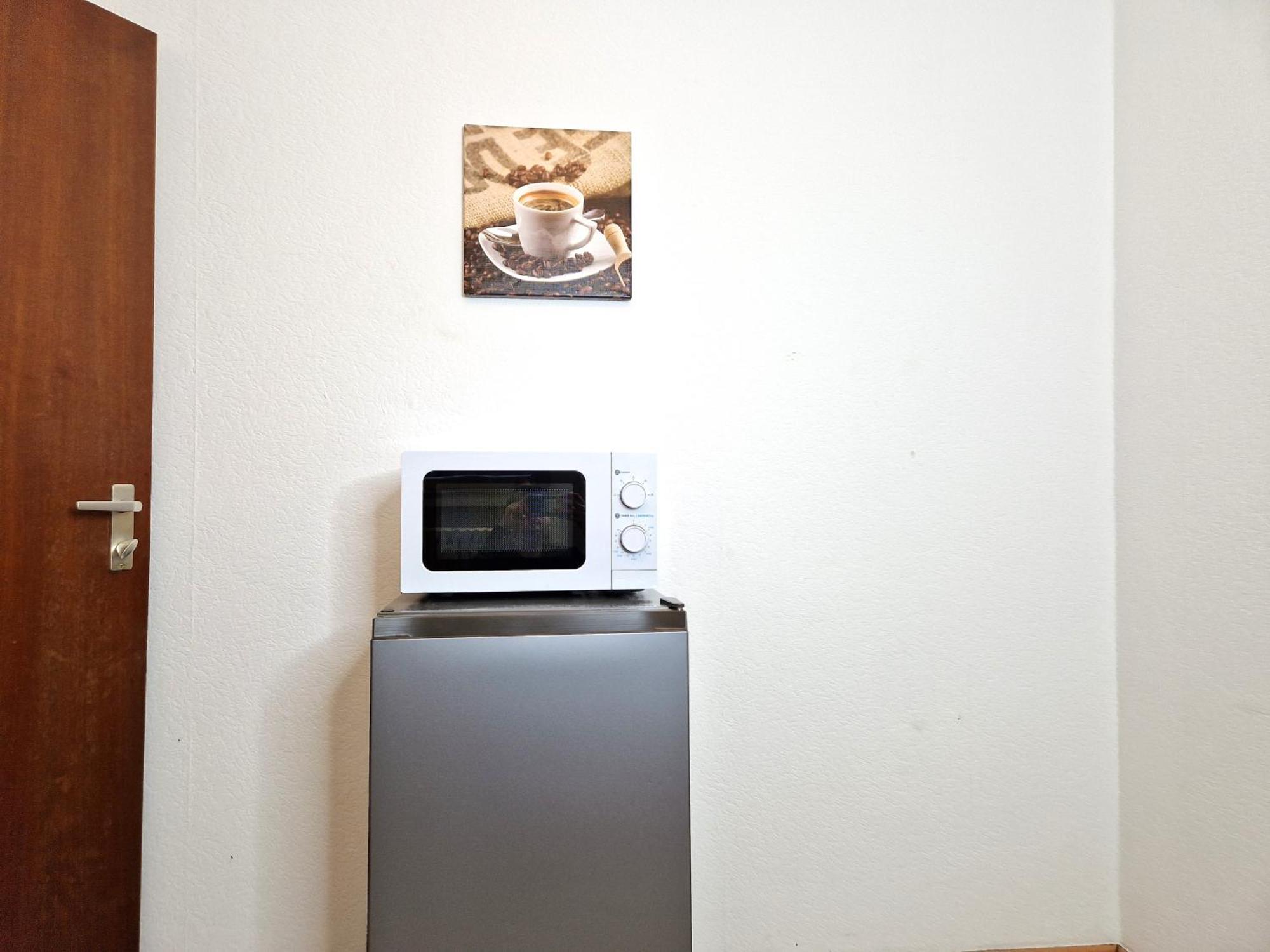 Meribu H1 Wohnung Fuer Monteure Und Arbeiter Gelsenkirchen Exterior photo